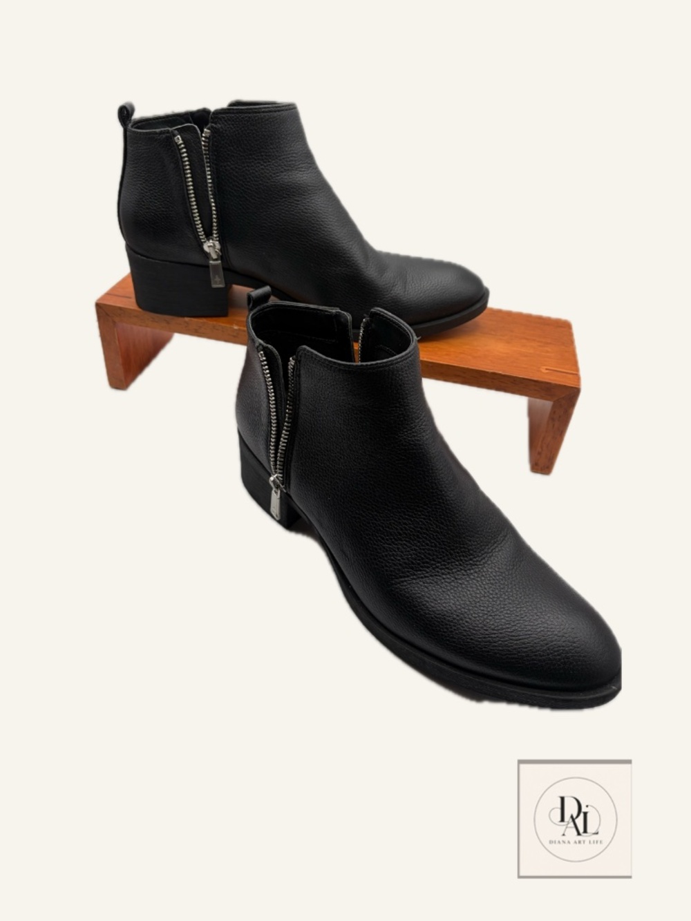Kenneth Cole New York Black Leather Ankle Boots Size 8 / EU 39
